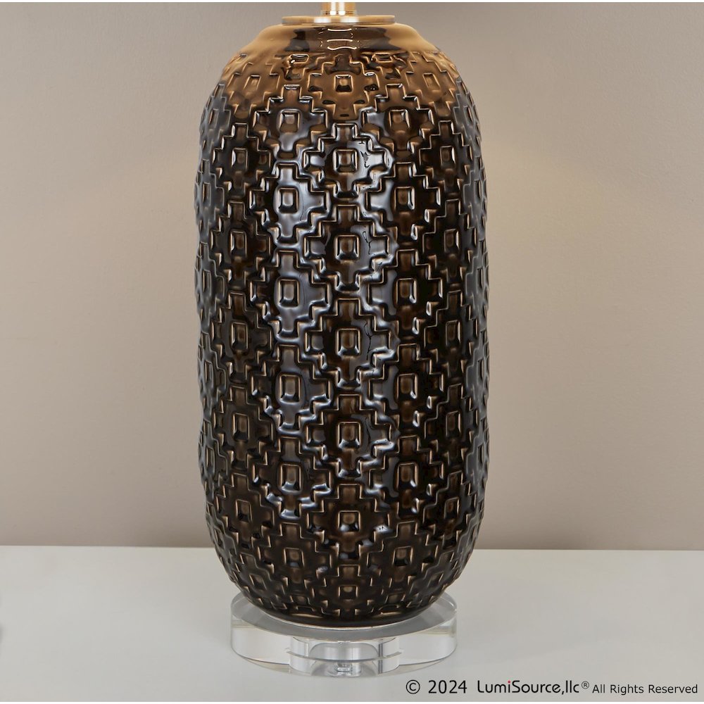 Onyx 30" Ceramic Table Lamp. Picture 5