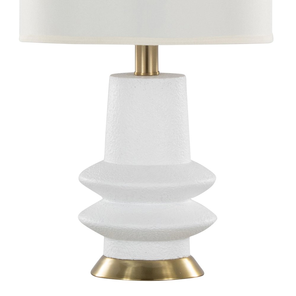 Lloyd 26" Polyresin Table Lamp  - Set of 2. Picture 4