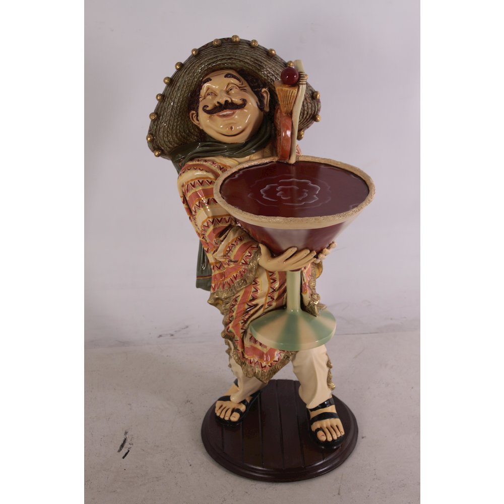Mexican Cocktail Waiter. Picture 1