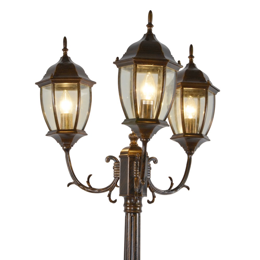 Aston 3 Light Street Lamp. Picture 2