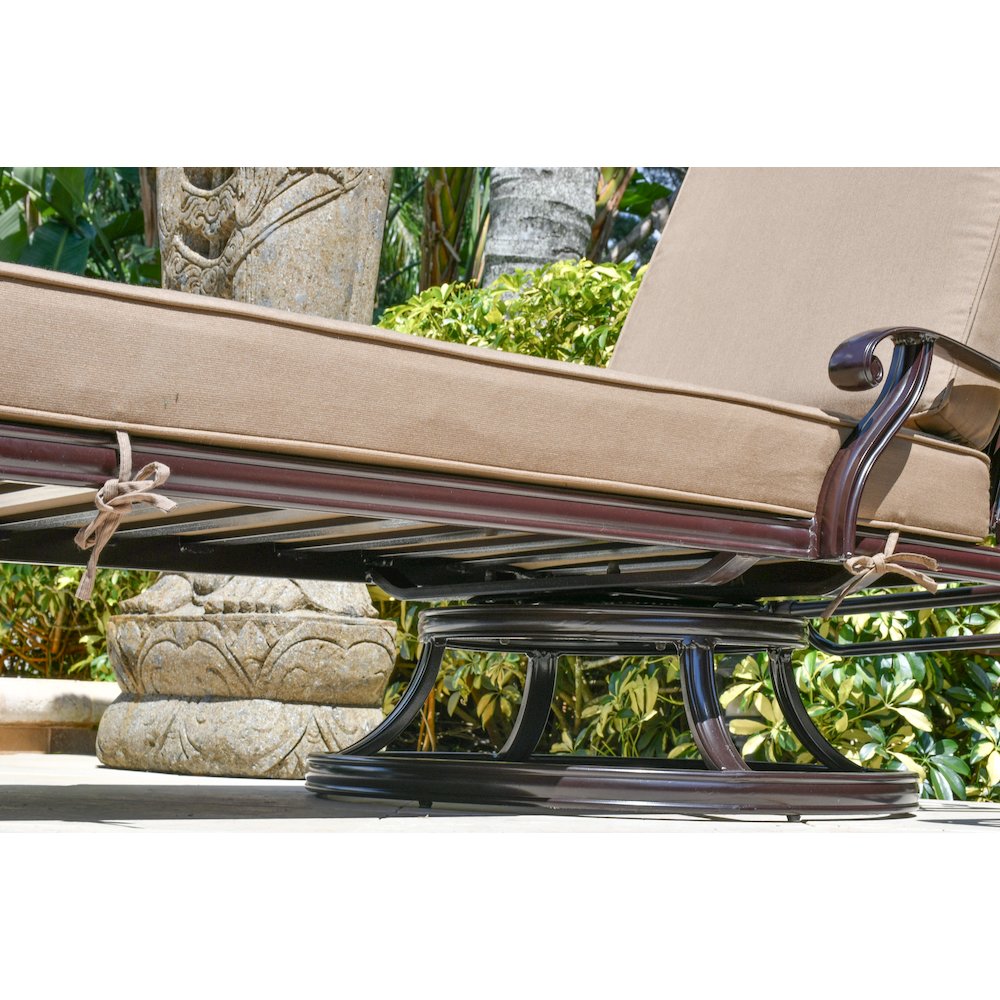 Savannah Swivel Chaise Lounge. Picture 4