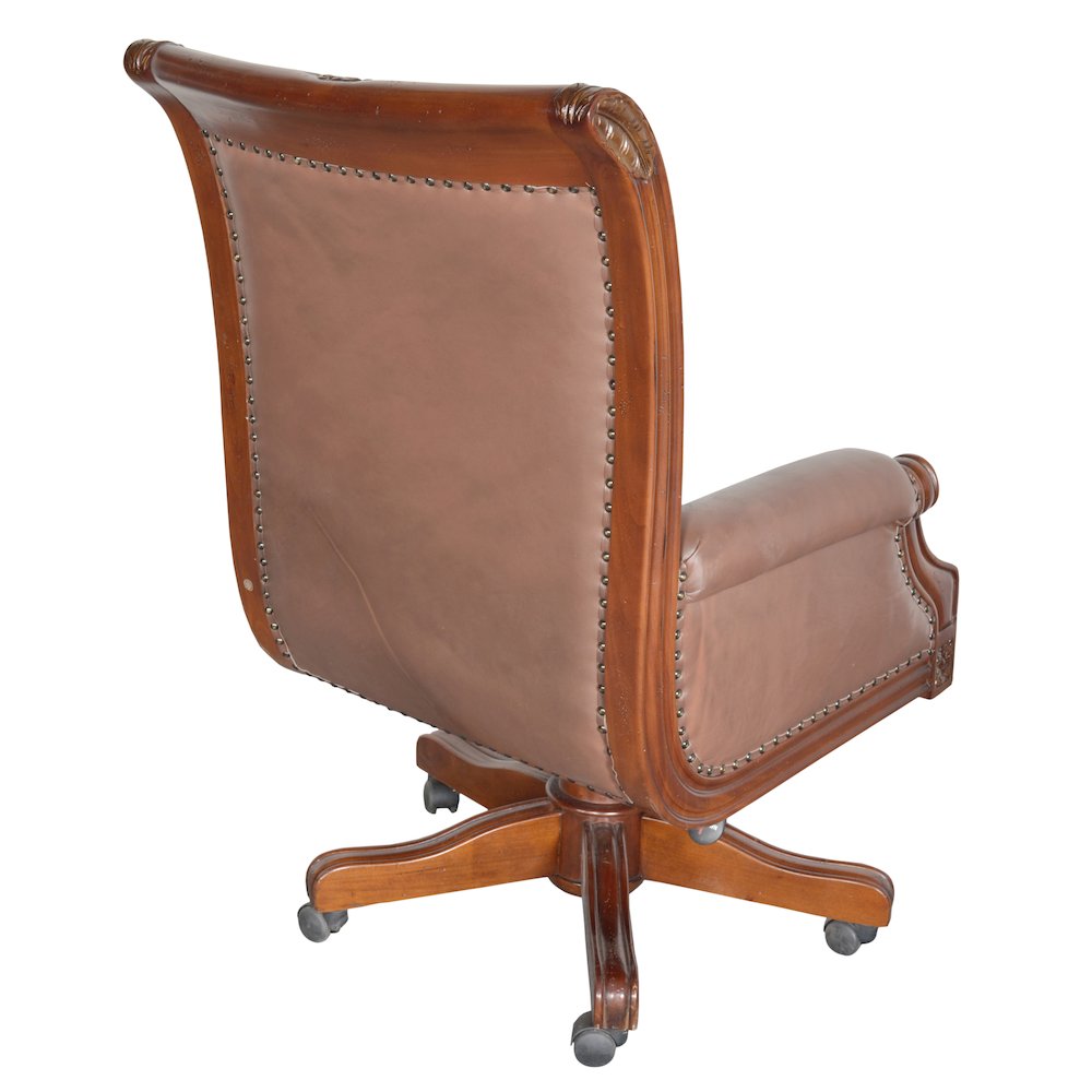 Executive Leather Office Chair. Picture 3