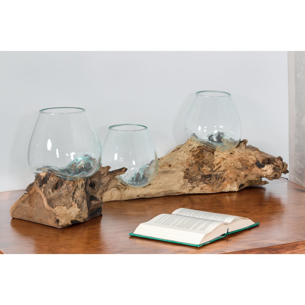 Triple Glass Bowl On Wood. Picture 2