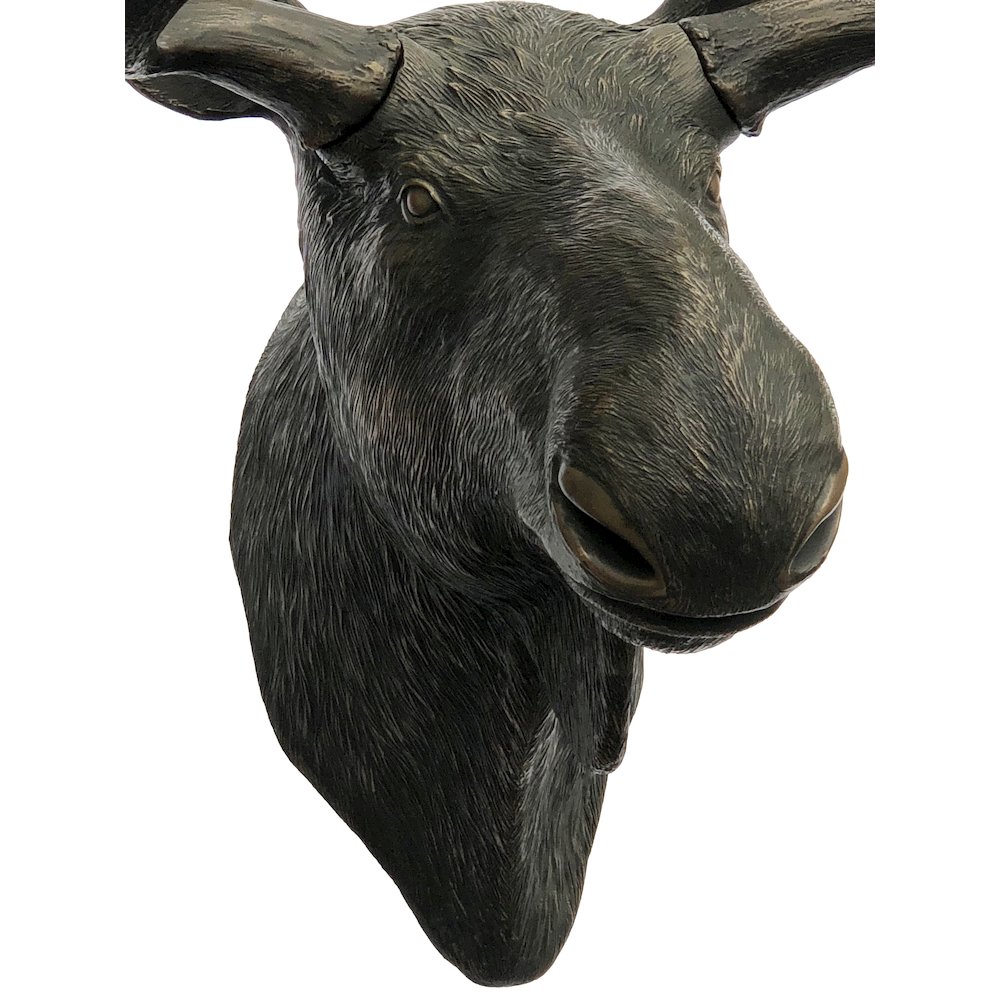 Imperial Moose Head Wall Décor. Picture 2