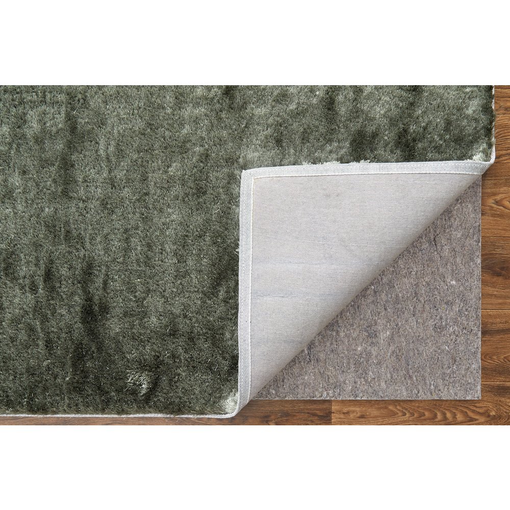 Indochine Modern Solid, Green, 7'-6" x 9'-6" Area Rug. Picture 5