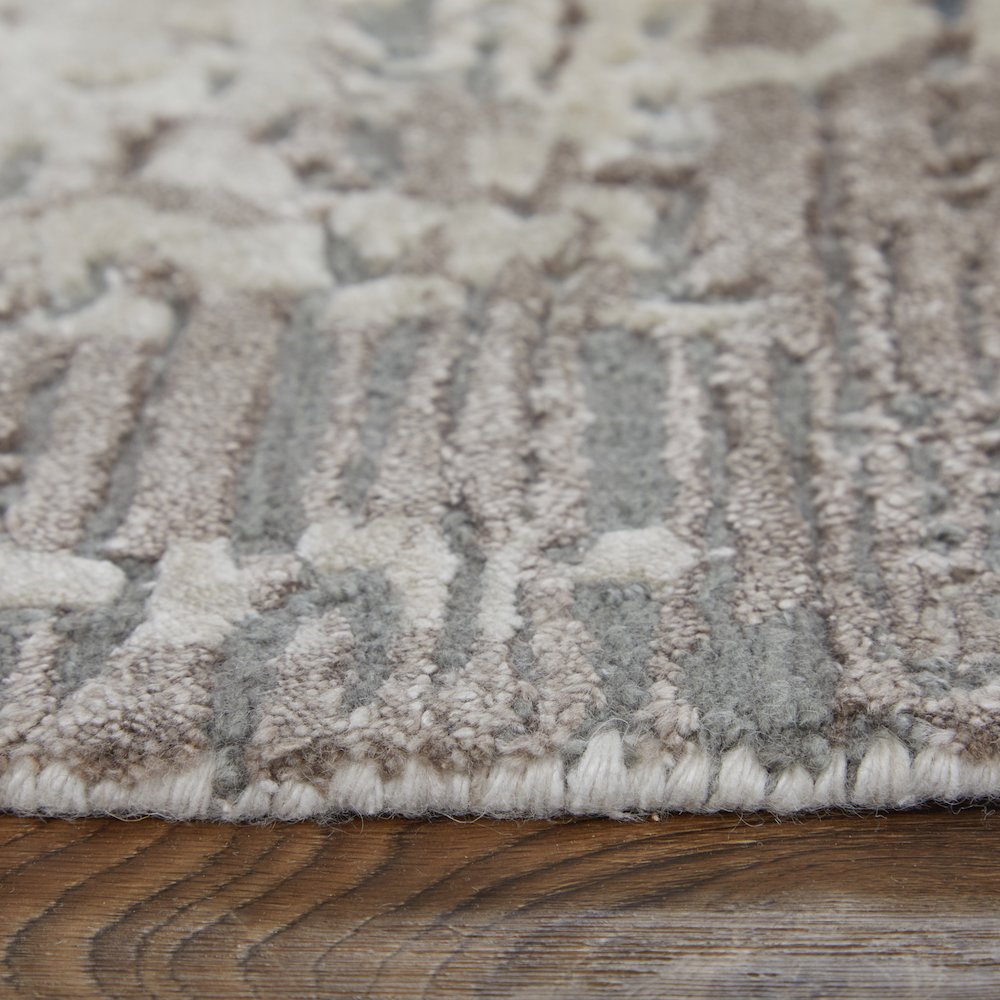 Zarah Modern Abstract, Brown/Tan/Black, 2' x 3' Accent Rug. Picture 8