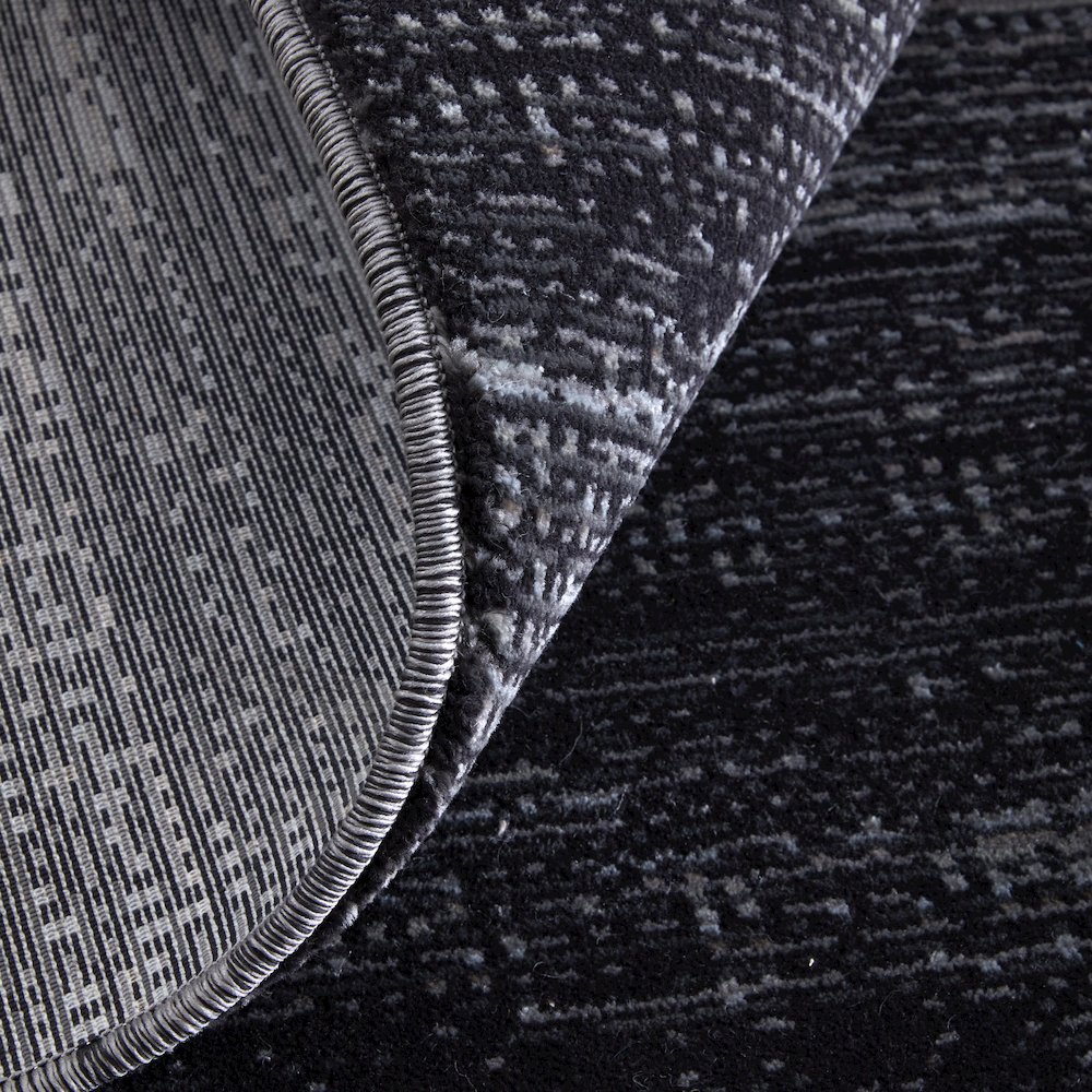 Deja Modern Solid, Black/Silver/Gray, 2' x 3' Accent Rug. Picture 6