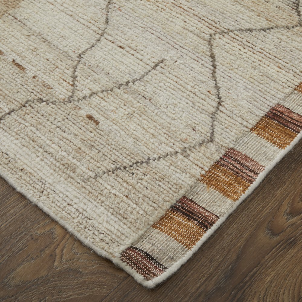 Kasbah Transitional Moroccan, Ivory/Tan/Orange, 2' x 3' Accent Rug. Picture 3