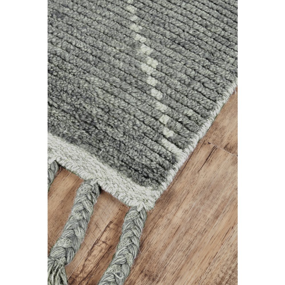 Twain Transitional Diamond, Green/Gray/Ivory, 7'-9" x 9'-9" Area Rug. Picture 3