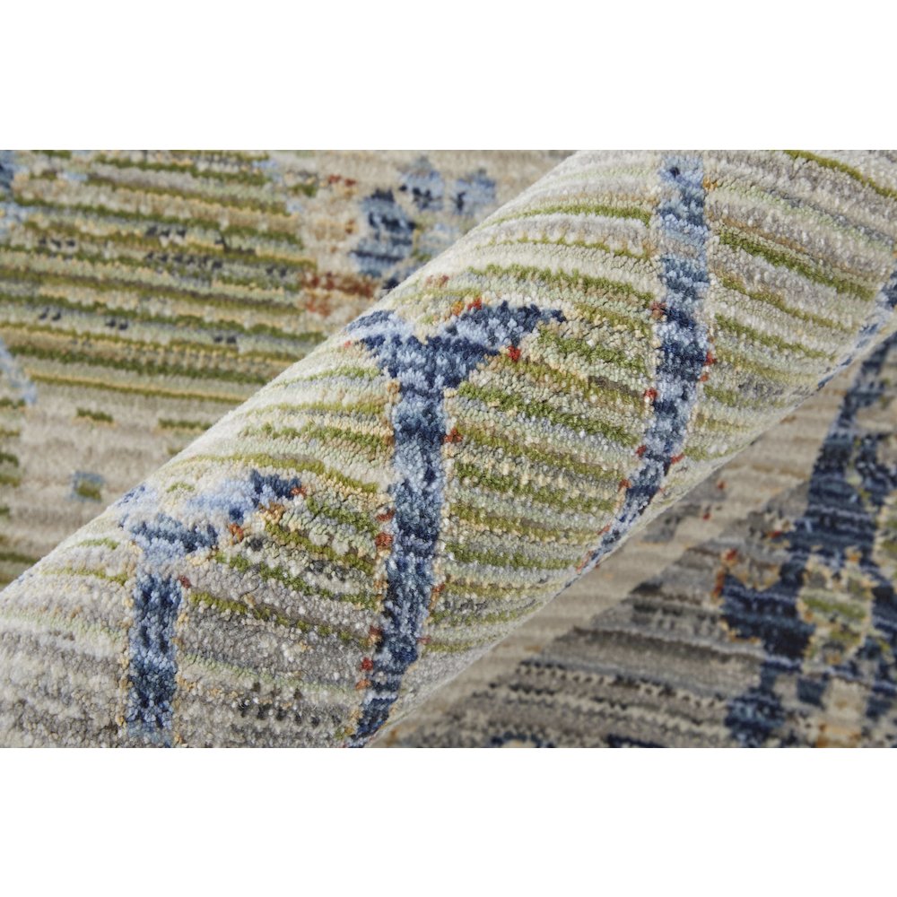 Melrose Transitional Distressed, Ivory/Green/Blue, 2' x 3' Accent Rug. Picture 5
