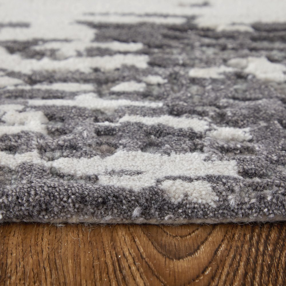 Zarah Modern Abstract, Ivory/Gray/Blue, 3'-6" x 5'-6" Accent Rug. Picture 8