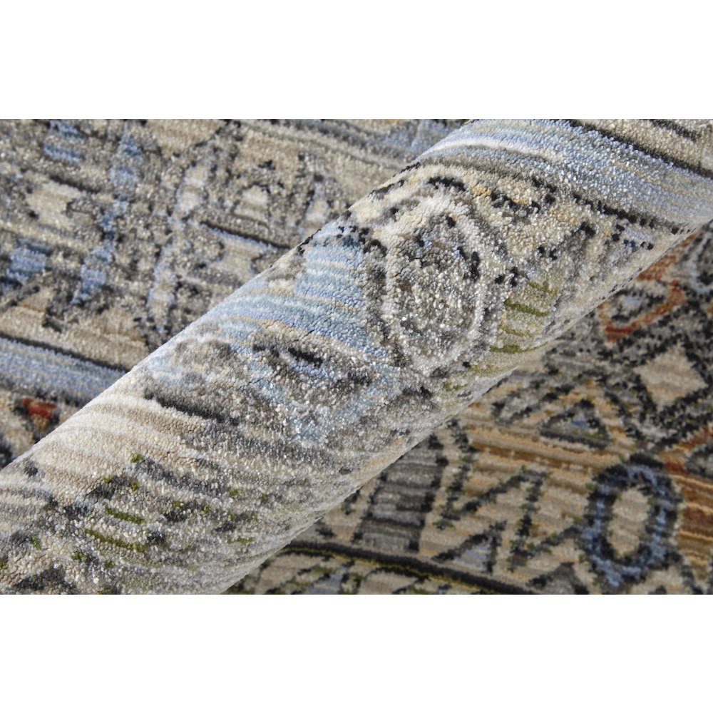 Melrose Transitional Distressed, Gray/Red/Blue, 6'-7" x 9'-6" Area Rug. Picture 5