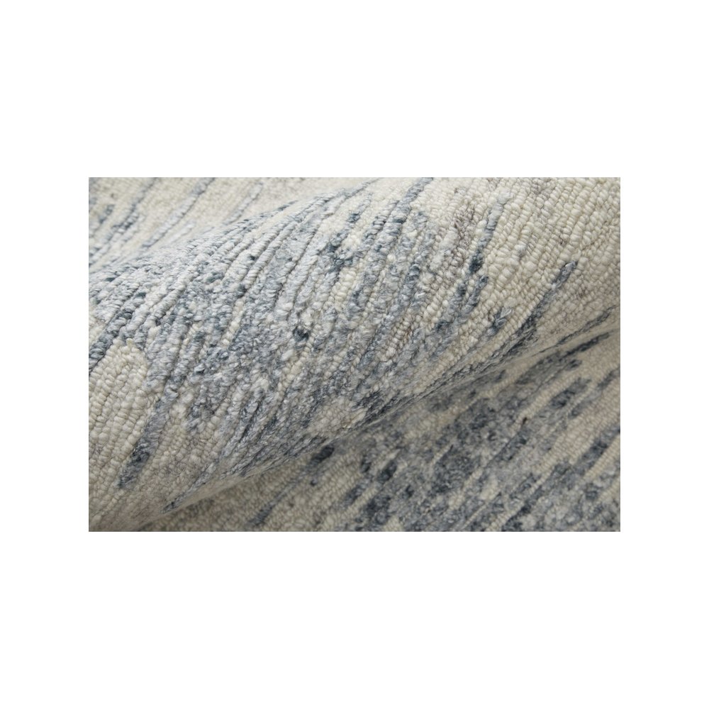 Brighton Modern Abstract, Ivory/Blue/Gray, 4' x 6' Accent Rug. Picture 6