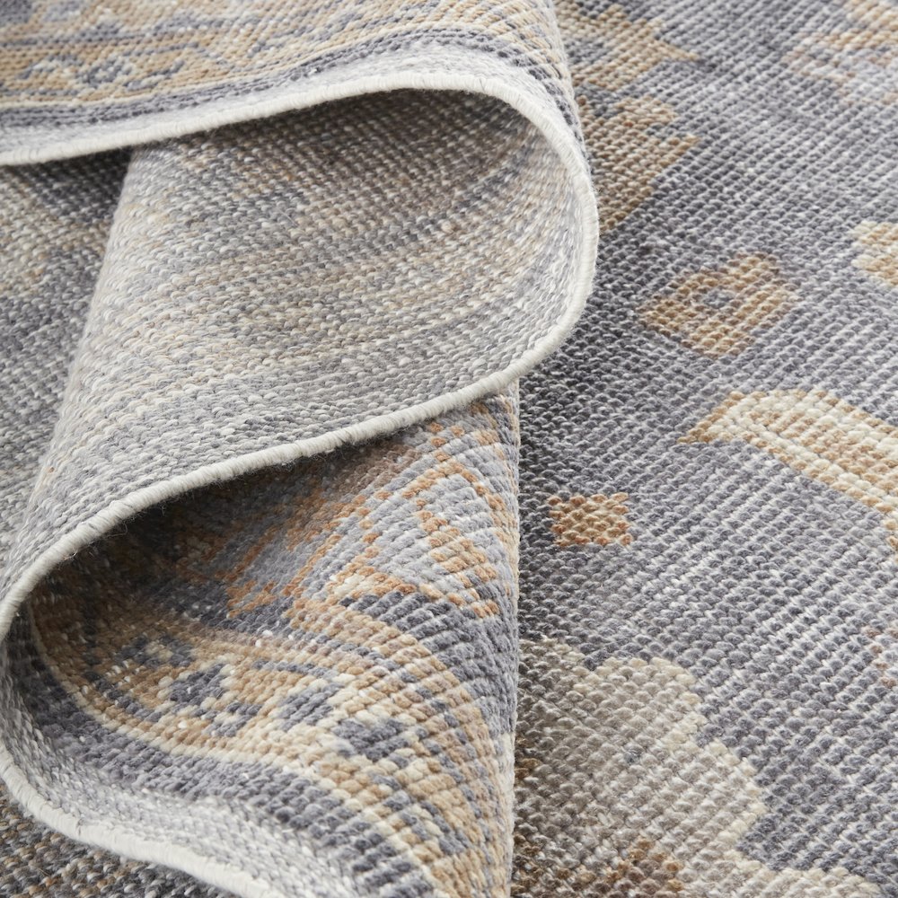 Wendover Transitional Oriental, Gray/Blue/Tan, 9' x 12' Area Rug. Picture 7