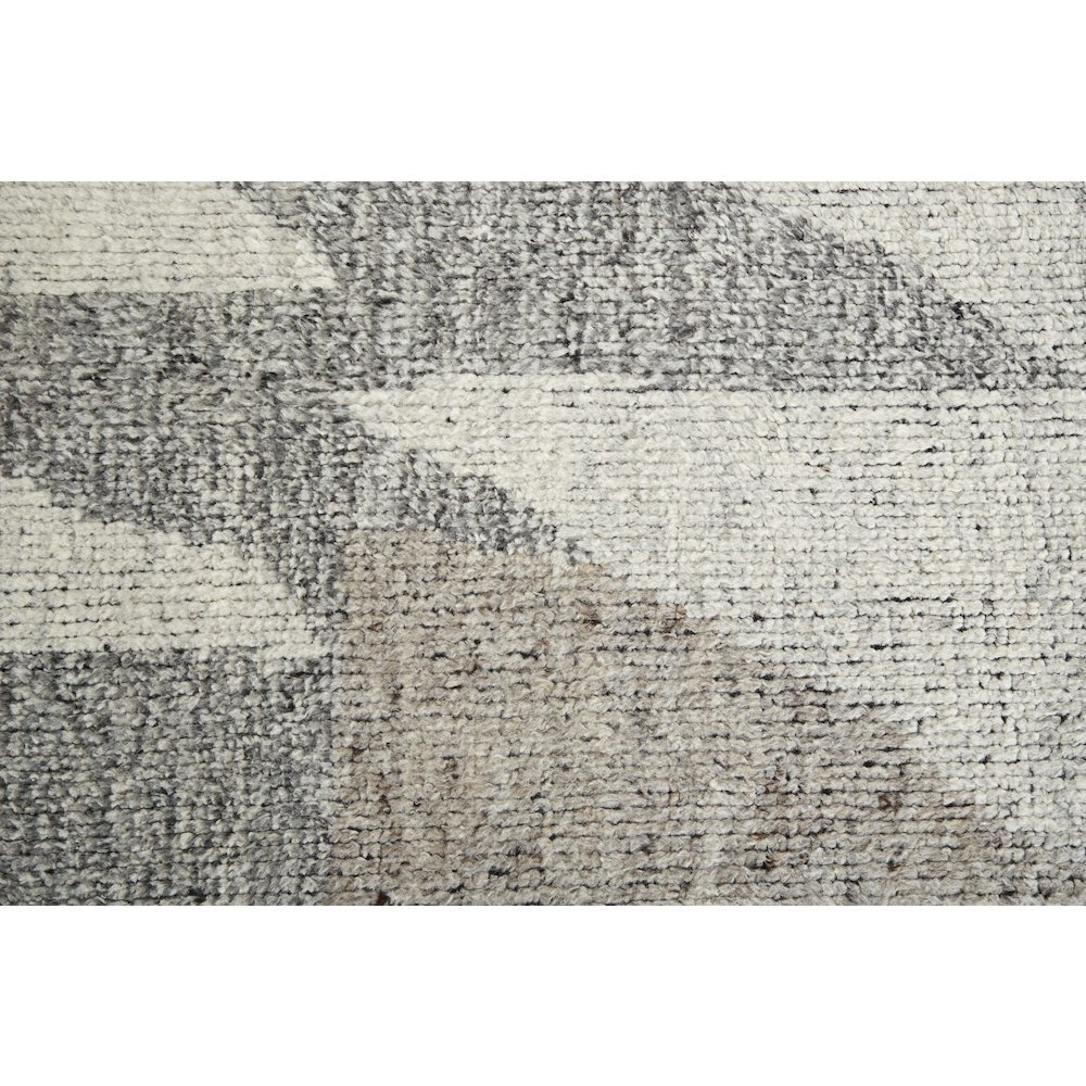 Alford Modern Geometric, Ivory/Gray/Taupe, 11'-6" x 15' Area Rug. Picture 6