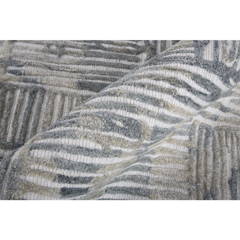 Elias Modern Abstract, Green/Blue/Ivory, 3'-6" x 5'-6" Accent Rug. Picture 5