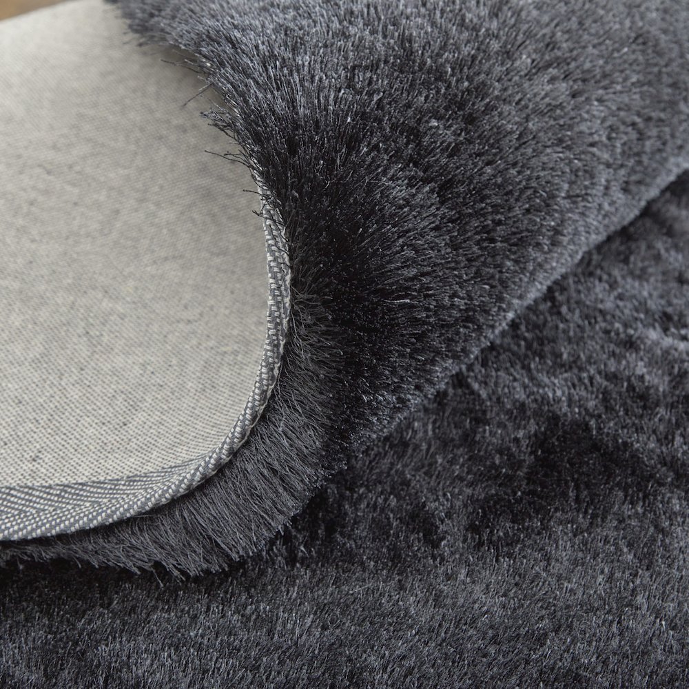 Indochine Plush Shag Rug with Metallic Sheen, Noir Black, 3ft-6in x 5ft-6in, 4944550FBLK000C50. Picture 7