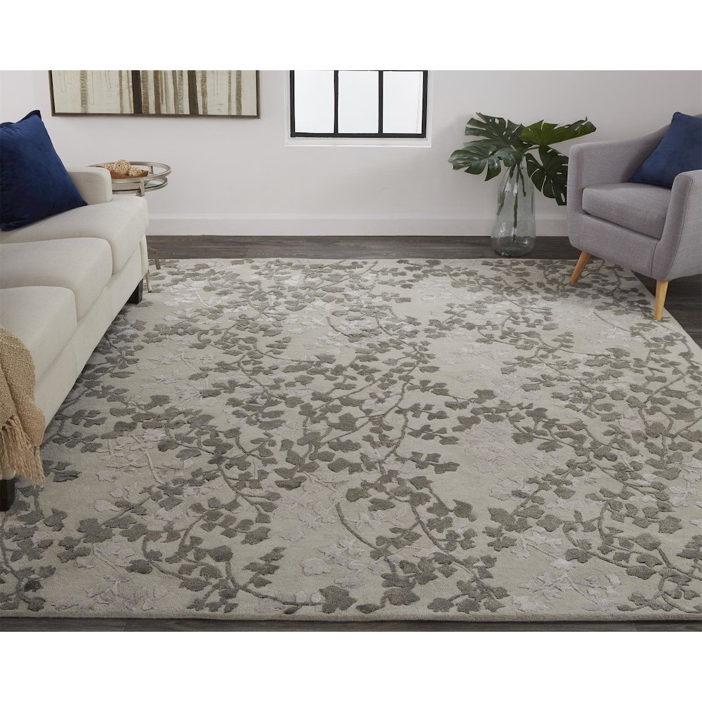 Bella Transitional Floral & Botanical, Gray/Silver/Taupe, 5' x 8' Area Rug. Picture 2