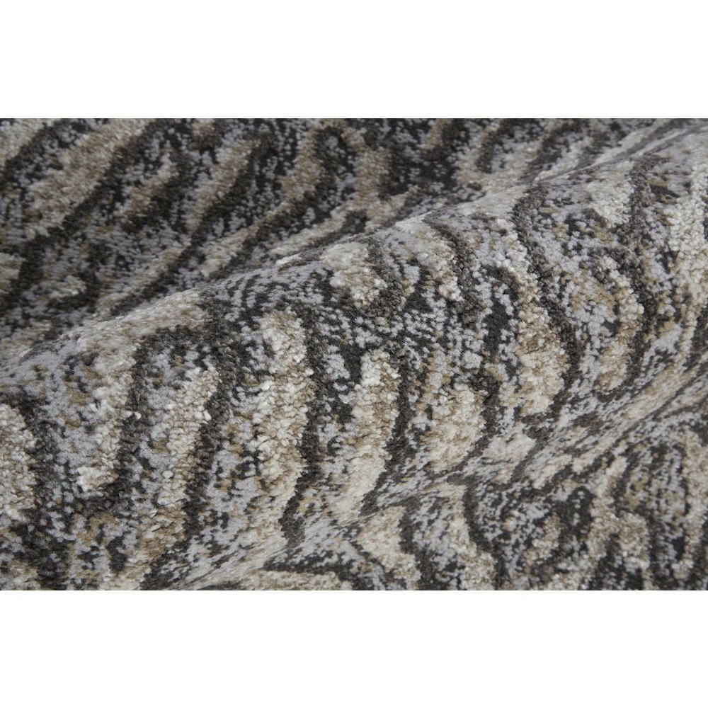 Vancouver Modern Abstract, Gray/Taupe/Ivory, 2'-10" x 7'-10" Runner. Picture 5