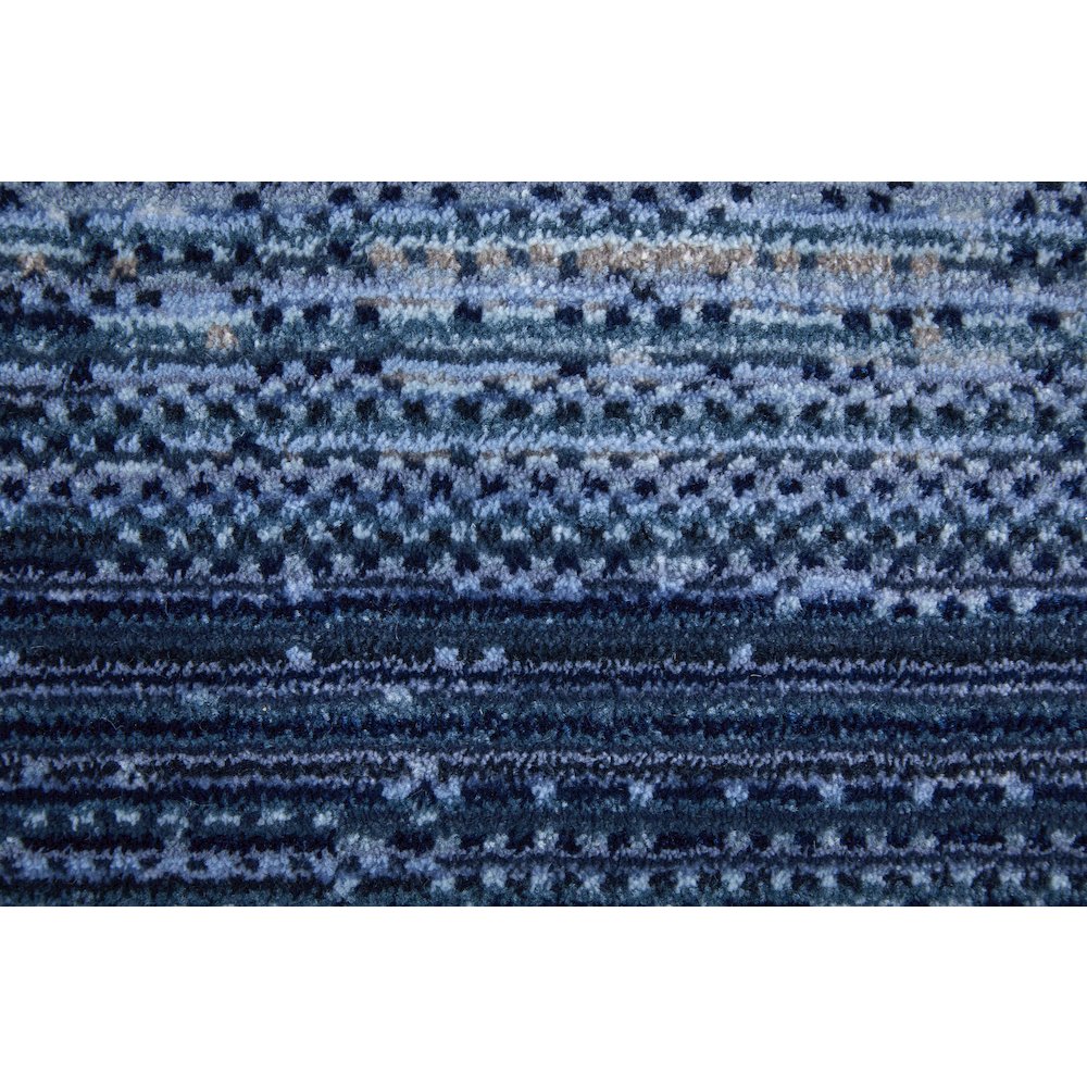 Deja Modern Solid, Blue/Silver, 7'-10" x 10'-3" Area Rug. Picture 5