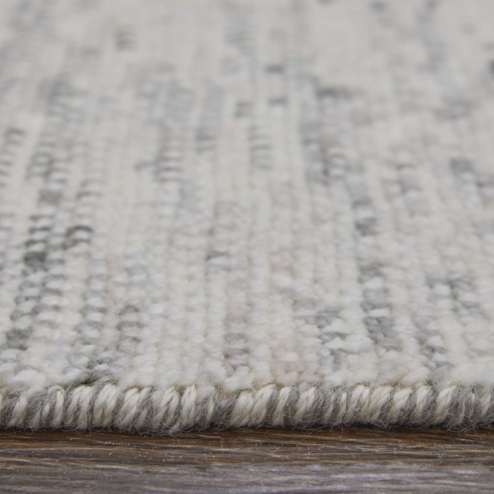 Branson Transitional Solid, Ivory/Pink/Gray, 2' x 3' Accent Rug. Picture 8