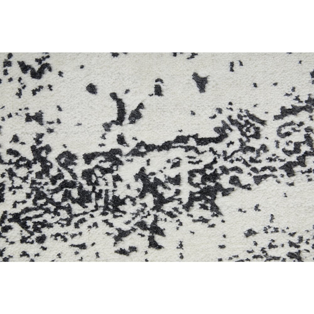 Coda Modern Abstract, Black/White, 2' x 3' Accent Rug. Picture 6