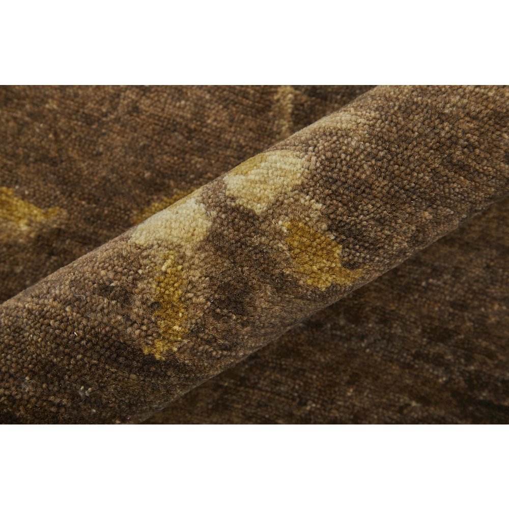 Cordonnet Transitional Floral & Botanical, Green/Gold, 9'-6" x 13'-6" Area Rug. Picture 6