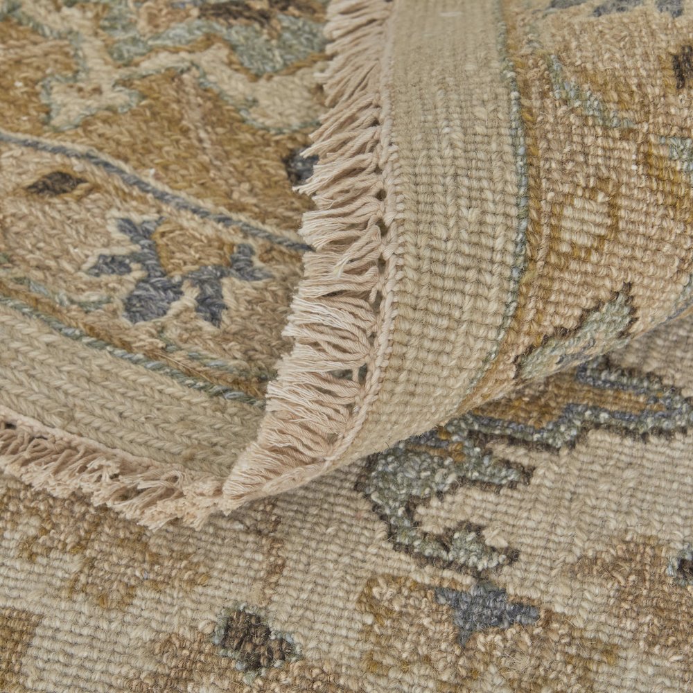 Corbitt Traditional Oriental, Ivory/Gold, 2' x 3' Accent Rug. Picture 6