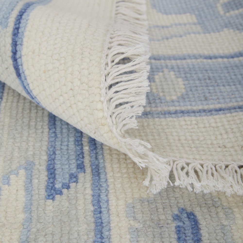 Karina Transitional Floral & Botanical, Ivory/Blue, 9'-6" x 13'-6" Area Rug. Picture 7