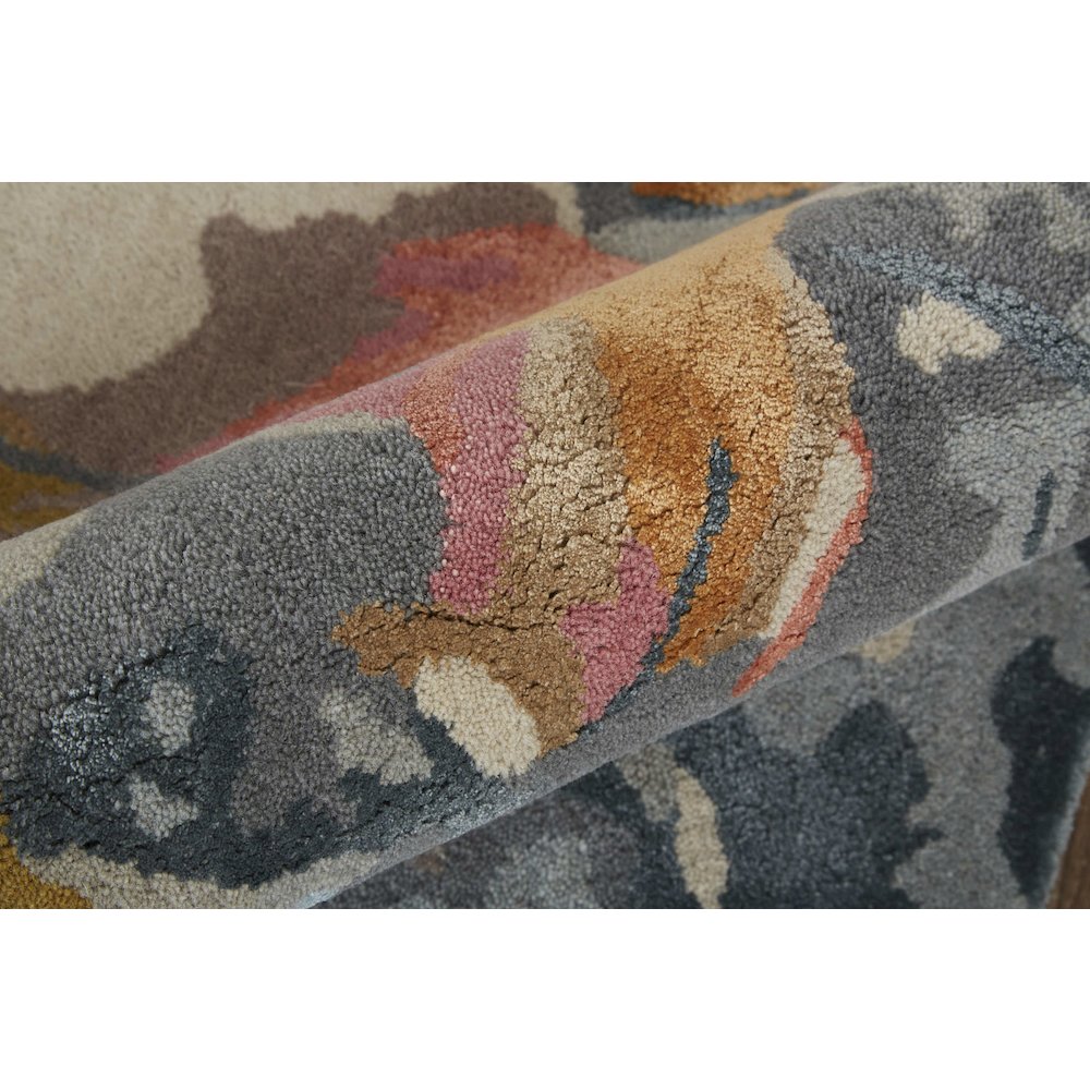 Dafney Transitional Floral & Botanical, Blue/Pink/Gray, 2' x 3' Accent Rug. Picture 5