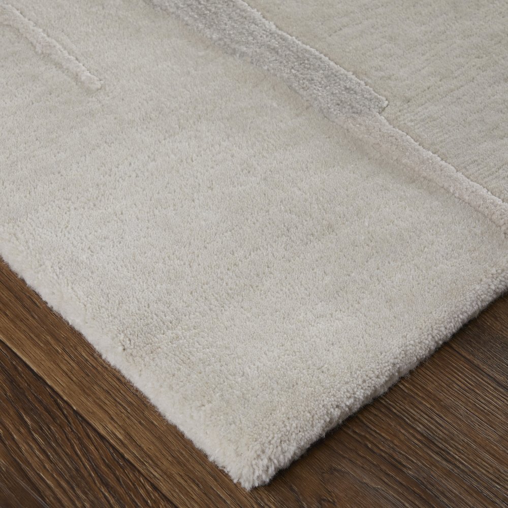 Anya Transitional Abstract, Ivory/Blue/Gray, 2' x 3' Accent Rug. Picture 4