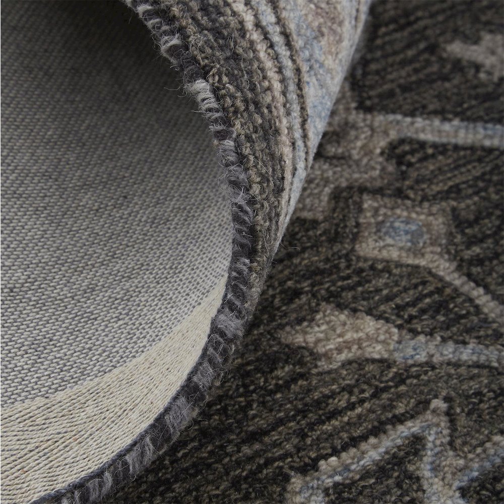 Fallon Rustic Farmhouse Rug, Flora/Fauna, Light Gray/Black, 5ft x 8ft Area Rug, FLN8839FCHL000E10. Picture 5