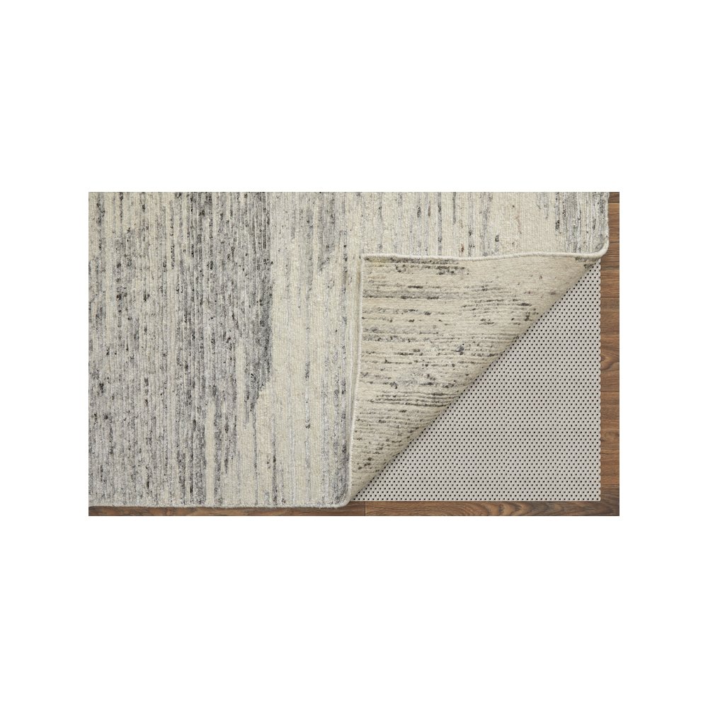 Brighton Modern Abstract, Ivory/Gray, 2' x 3' Accent Rug. Picture 5