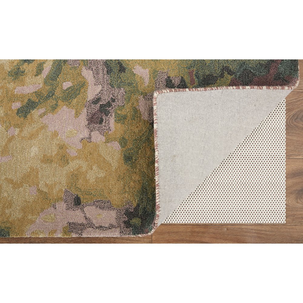 Amira Modern Watercolor Rug, Eggplant/Lodon Green/Gold, 9ft x 12ft Area Rug, AMI8633FPURGRNG00. Picture 4