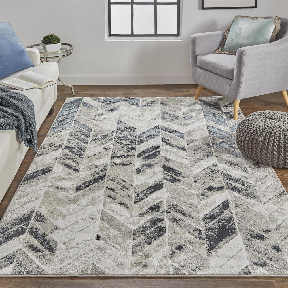 Micah Modern Metallic Chevron Rug,Silver/Black, 5ft x 8ft Area Rug, 6943048FGRYSLVE10. Picture 1