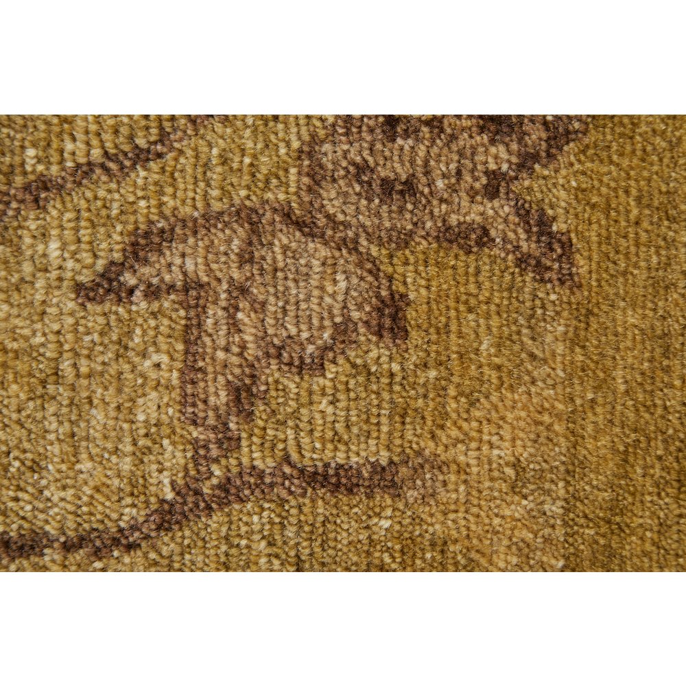 Cordonnet Transitional Floral & Botanical, Green, 5'-6" x 8'-6" Area Rug. Picture 5