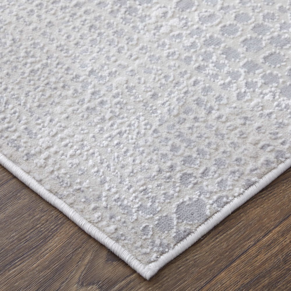 Prasad Modern Distressed, Ivory/Silver/Gray, 5' x 8' Area Rug. Picture 4