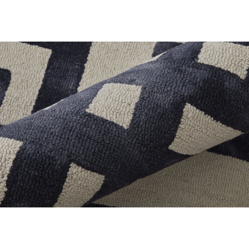 Lorrain Tufted Greek Key Wool Rug, Noir Black, 5ft x 8ft Area Rug, 6108568FNOR000E10. Picture 5