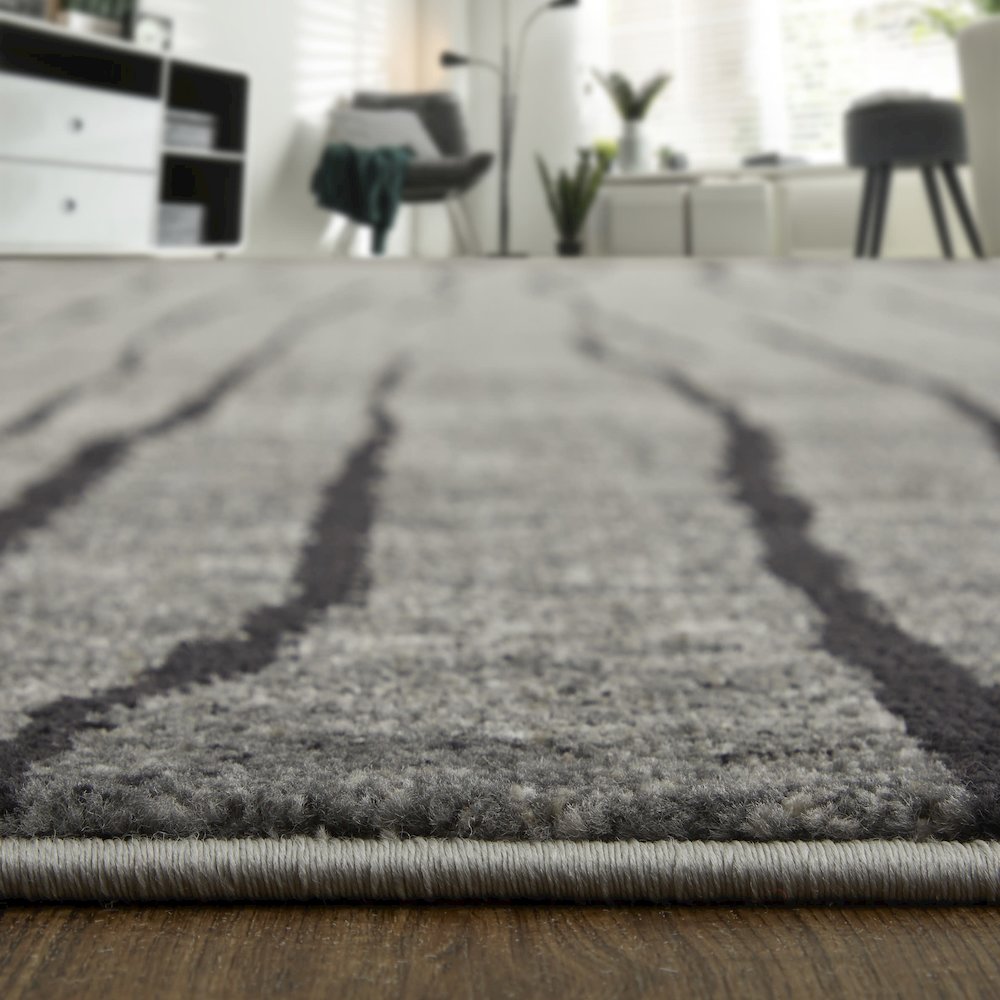 Kano Transitional Abstract, Gray/Black/Taupe, 4'-3" x 6'-3" Accent Rug. Picture 8