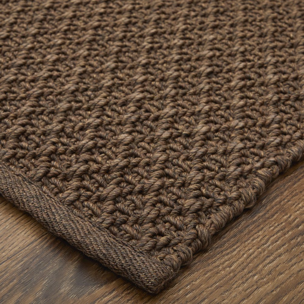 Tito Modern Solid, Brown, 10' x 14' Area Rug. Picture 3
