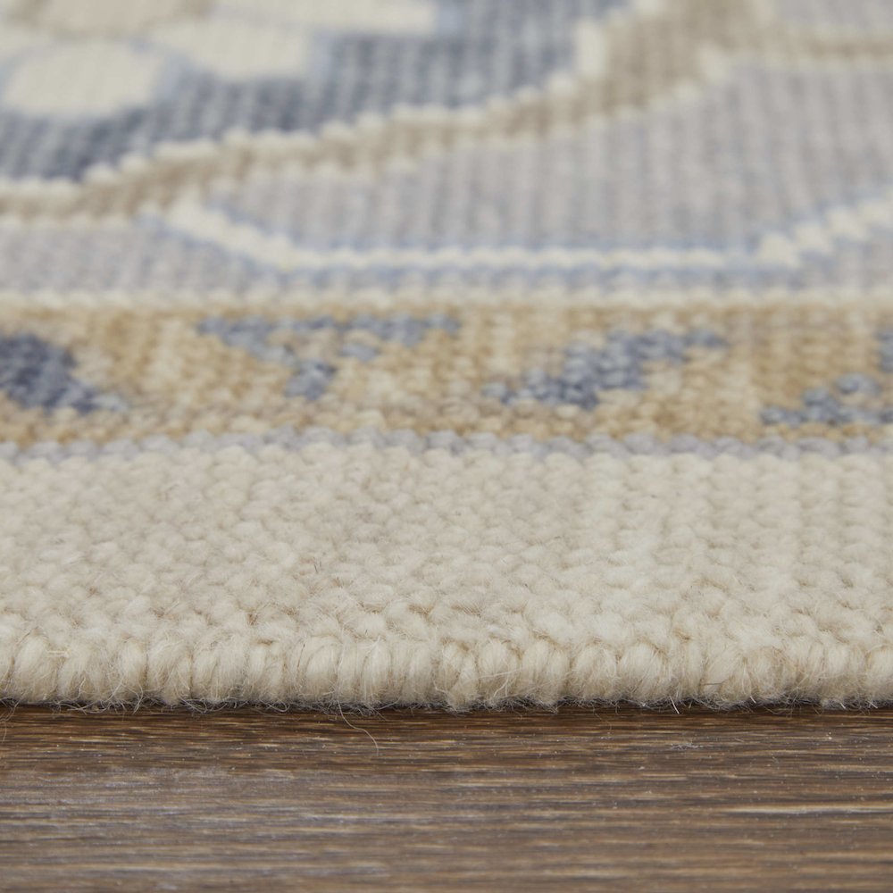 Karina Transitional Floral & Botanical, Ivory/Blue/Tan, 2' x 3' Accent Rug. Picture 8