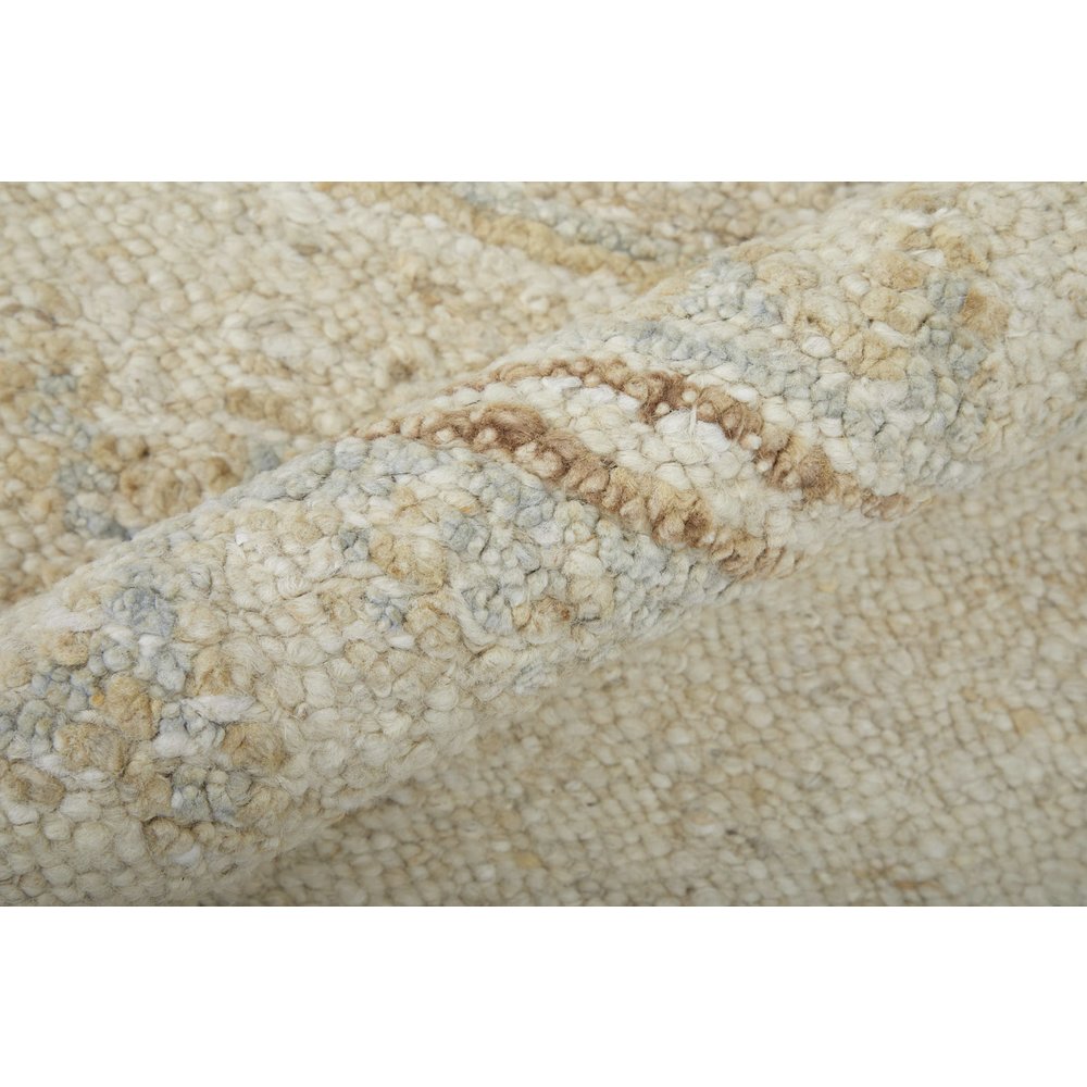 Transitional Floral & Botanical, Ivory/Orange/Gray, 7'-9" x 9'-9" Area Rug. Picture 5