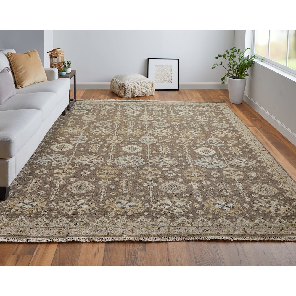 Corbitt Traditional Oriental, Brown/Ivory, 2' x 3' Accent Rug. Picture 2