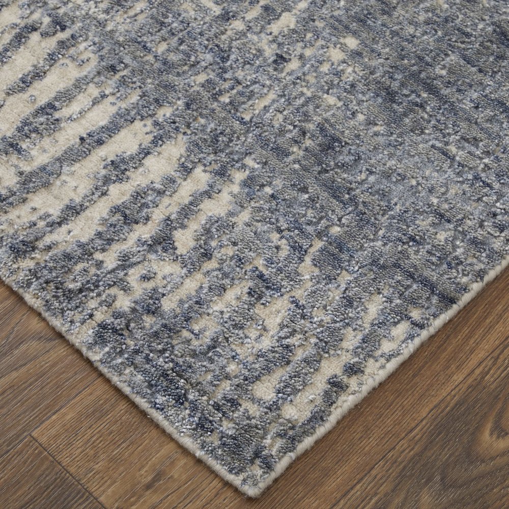 Eastfield Modern Abstract, Blue/Ivory/Gray, 4' x 6' Accent Rug. Picture 3