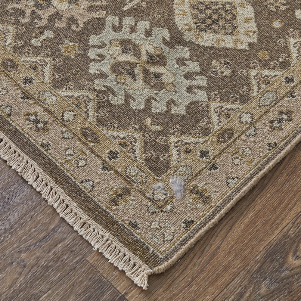 Corbitt Traditional Oriental, Brown/Ivory, 2' x 3' Accent Rug. Picture 3