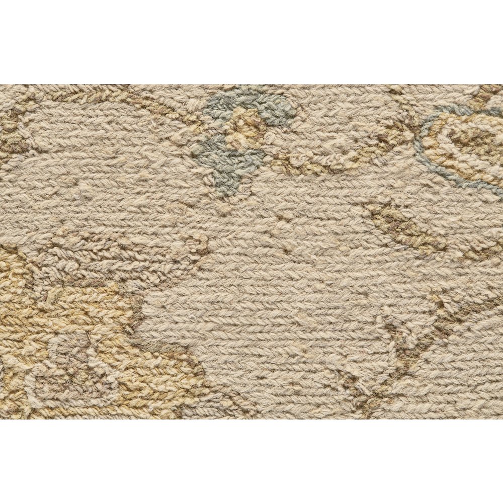 Amherst Traditional Bordered, Ivory/Yellow/Blue, 2' x 3' Accent Rug. Picture 4
