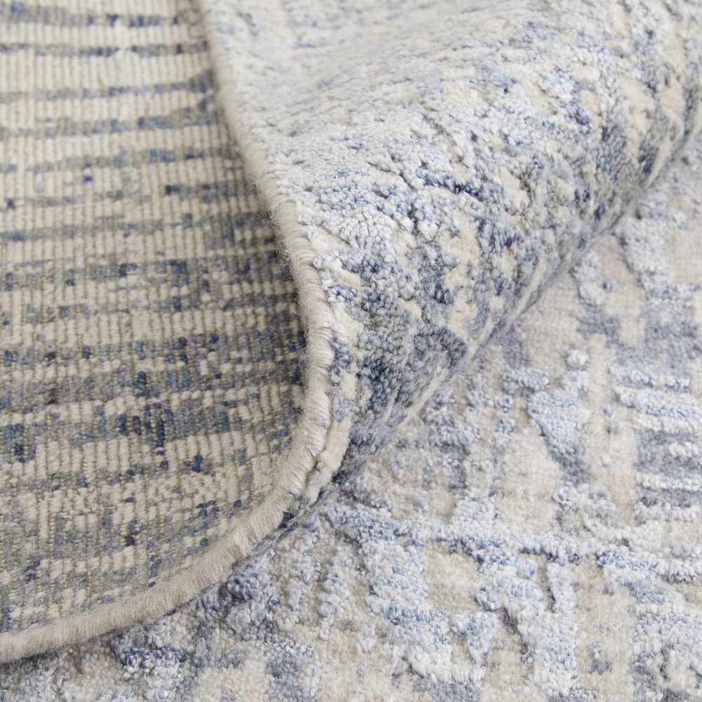 Eastfield Modern Abstract, Blue/Ivory/Gray, 4' x 6' Accent Rug. Picture 7
