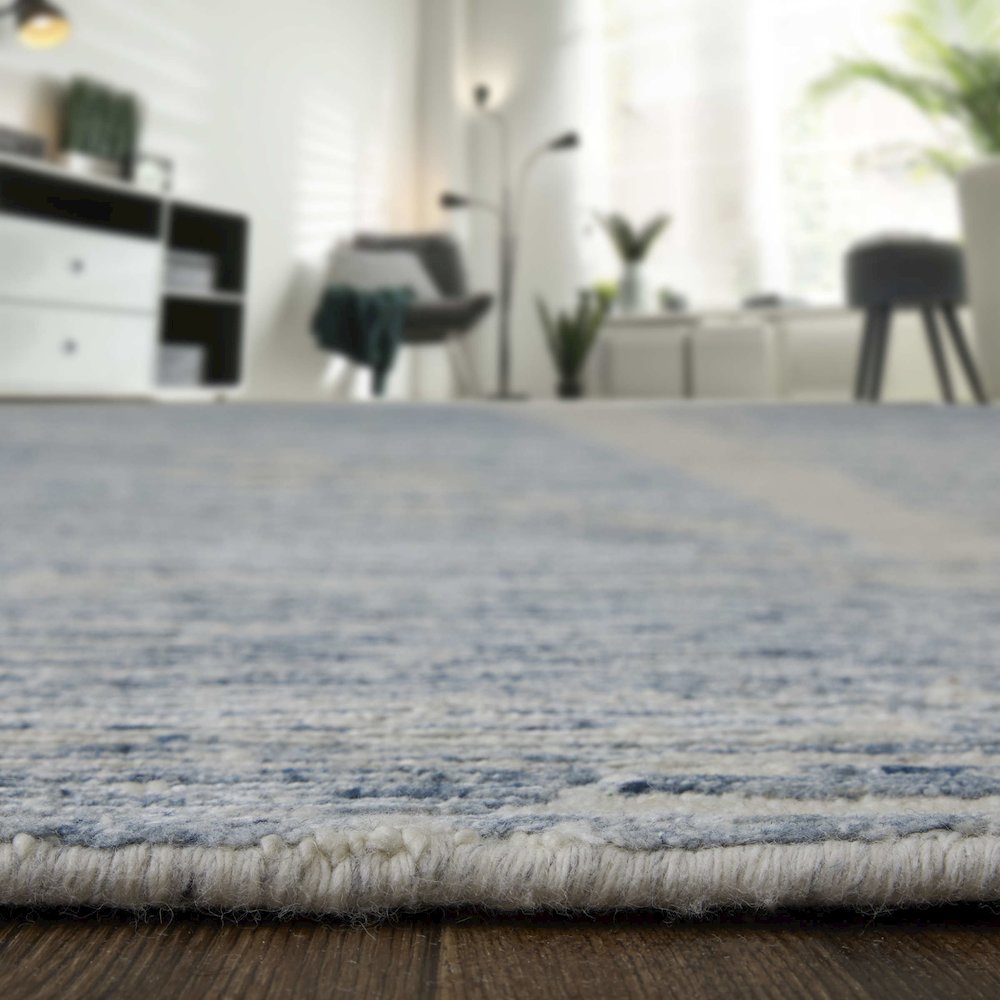 Brighton Modern Abstract, Ivory/Blue/Silver, 9'-6" x 13'-6" Area Rug. Picture 9