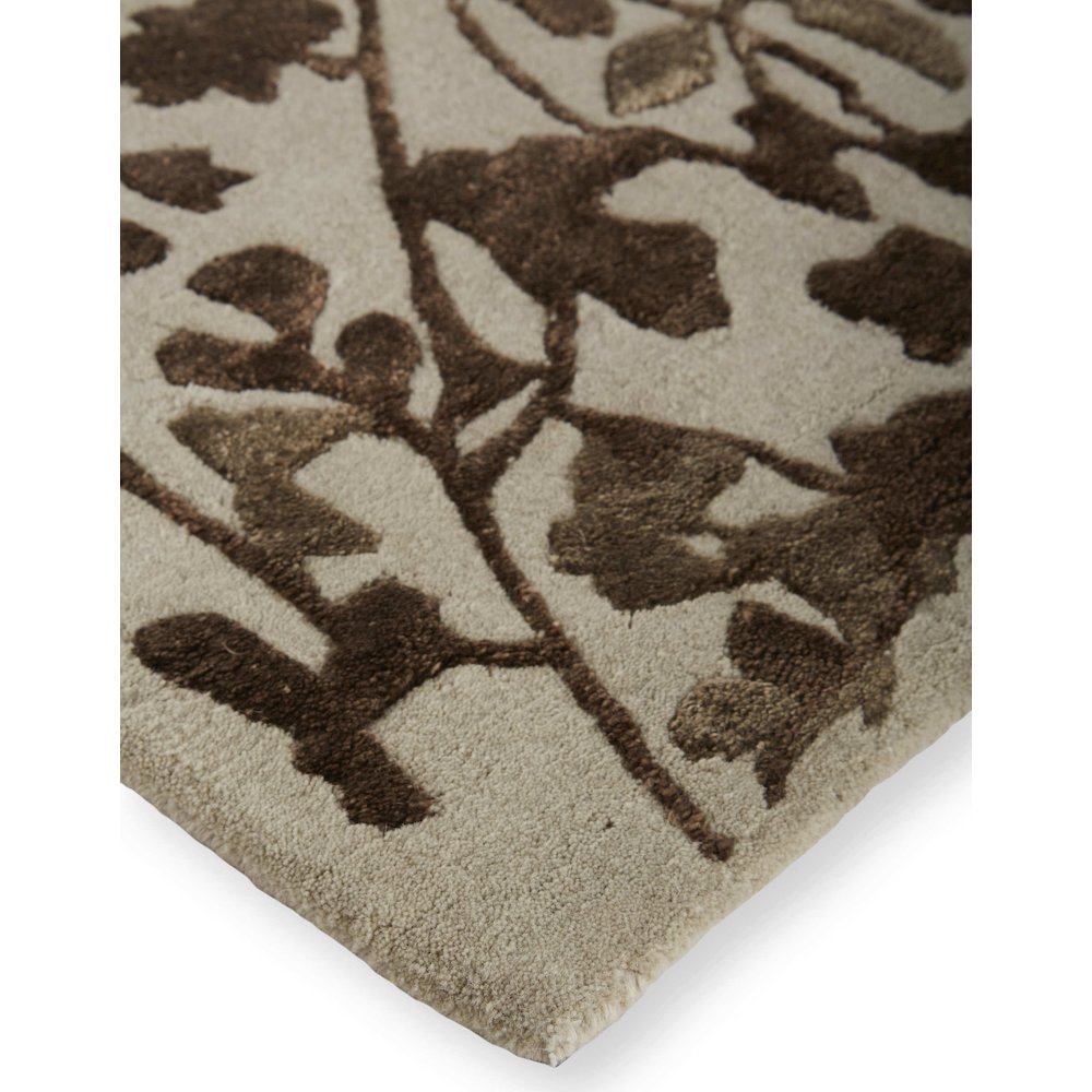 Bella Transitional Floral & Botanical, Ivory/Taupe/Brown, 2'-6" x 8' Runner. Picture 3