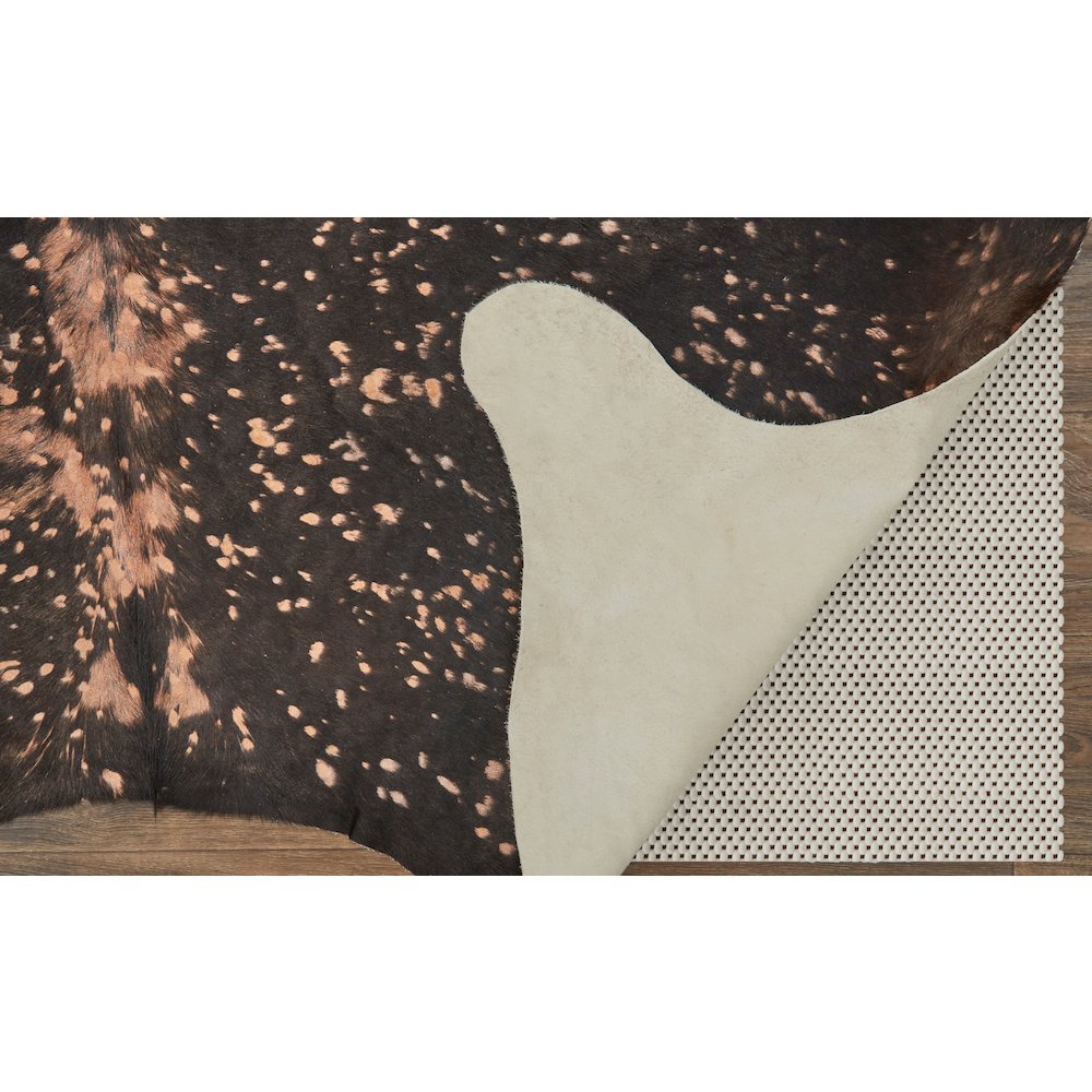 Ellyse Transitional Animal Print, Brown, Large Shaped Rug. Picture 4